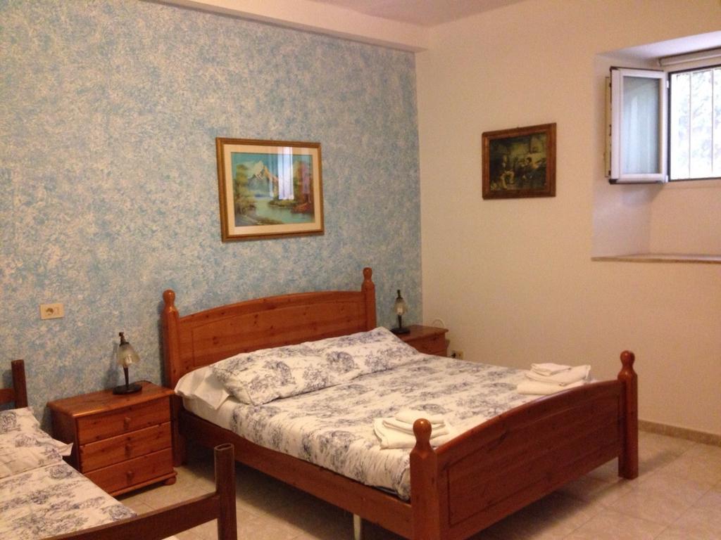 Leonard Acqui Bed and breakfast Roma
